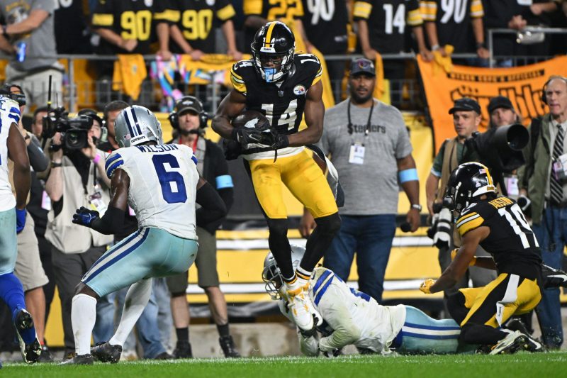 Winners, losers of George Pickens trade: What are Cowboys risking?