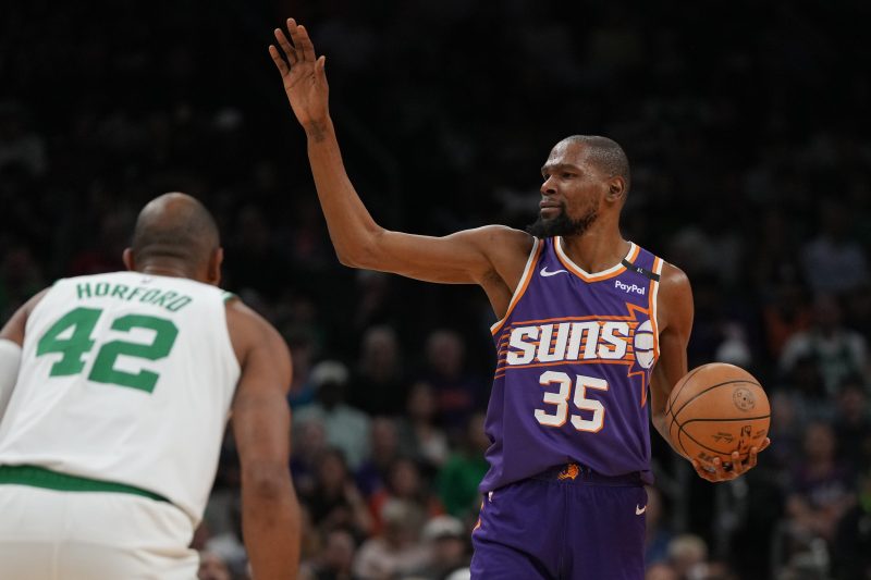 Kevin Durant to Rockets part of record seven-team deal